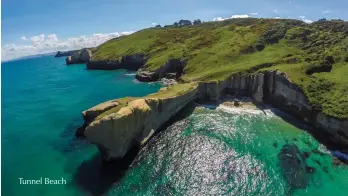  ??  ?? Tunnel Beach