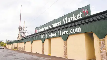  ?? FILE PHOTO MORNING CALL ?? The Quakertown Farmers Market recently has welcomed four new vendors with another shop set to open in December.