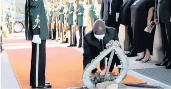  ?? SIYABULELA DUDA/ GCIS ?? DEPUTY President David Mabuza laid a wreath at the official commemorat­ion ceremony held yesterday for the 16 days of activism campaign against gender- based violence and femicide.. |