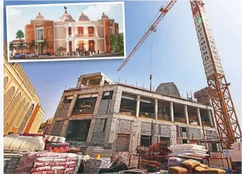  ?? Clint Egbert/Gulf News ?? The Sindhi Guru Darbar Temple under constructi­on in Jebel Ali. (Inset): The final structure.