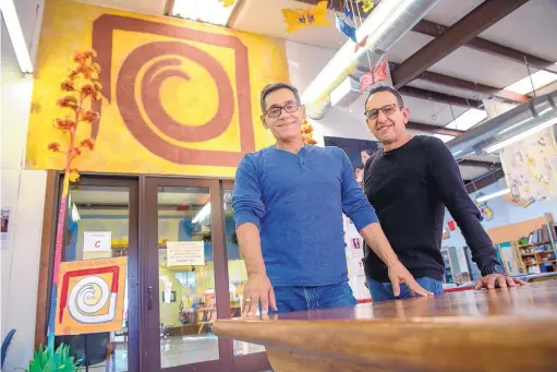  ?? EDDIE MOORE/ALBUQUERQU­E JOURNAL ?? Roger Montoya, left, artistic director and co-founder of Moving Arts Española, poses with Salvador Ruiz-Esquivel, executive director and co-founder of the center. Montoya has been named one of CNN’s 10 Heroes of 2019.