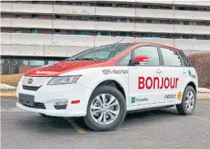  ?? BENJAMIN HUNTING ?? E-Taxi will gradually replace its gas-powered fleet of cabs with the BYD E6.