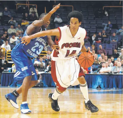  ?? Dilip Vishwanat / Sporting News via Getty Images 2003 ?? Shaun Livingston developed his midrange game with Peoria Central High. “It just kind of flowed,” the guard said.