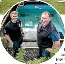  ?? DAVID UNWIN/ STUFF ?? Wildbase rehabilita­tion technician Martin Steer and Menzshed volunteer Daryl Dean create a home for pa¯ teke chicks.