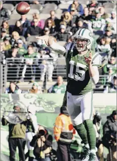  ?? Steven ryan / Getty images ?? Jets quarterbac­k Josh mccown will start his second game of the season on Sunday. the first was a 41-10 loss to the Bills.