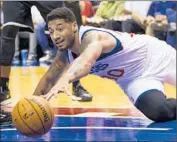  ?? Chris Szagola
Associated Press ?? ROYCE WHITE, shown playing for the Philadelph­ia 76ers in 2013, will play for Clippers in summer league.