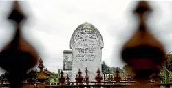  ??  ?? A headstone for Elizabeth Martha Stroud in the Wreys Bush cemetery, who died on November 2, 1918, aged 43. ROBYN EDIE/STUFF