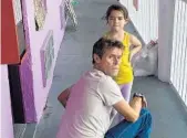 ?? A24 FILMS/COURTESY ?? Willem Dafoe and Brooklynn Prince star in “The Florida Project,” premiering Sunday at the GEMS 2017 film festival.