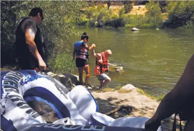  ?? Leah Millis / The Chronicle ?? Visitors hit the water at Berryessa Snow Mountain National Monument in Yolo County.