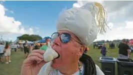  ?? SENTINEL FILE JOHN MCCALL/SOUTH FLORIDA SUN ?? The South Florida Garlic Fest, a two-day bash celebratin­g garlicky goodness, will take place Feb. 3 and 4 at a new location, Wellington Town Center.