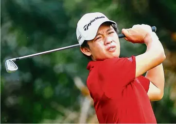  ??  ?? On the move: Ben Leong carded a three-under 67 to climb 15 places to joint 31st in the third round of the Hong Kong Open yesterday.