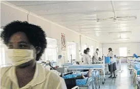  ?? /Jackie Clausen ?? Bed shortage: Mining groups, planning for more Covid-19 infections among their workers, booked beds with hospitals, but the beds have been filled with patients from local communitie­s.
