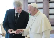  ?? ADRIAN WYLD /THE CANADIAN PRESS ?? Prime Minister Stephen Harper met with Pope Francis at the Vatican for 10 minutes on Thursday.