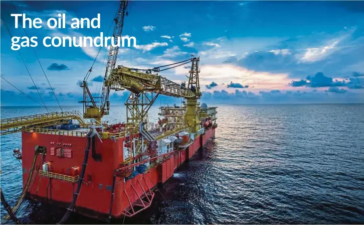  ??  ?? Fresh capital needed: Publicinve­st Research expects Sapura Energy shares to trade at a target price of 6 sen each, which is 40% lower than the current price of the counter.