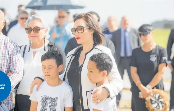  ?? Pictures / Michael Craig, Photosport ?? Nadene Lomu with sons Dhyreille and Brayley at the naming ceremony yesterday. Below right: Jonah Lomu shows his power in the All Blacks v England semifinal of the 1995 Rugby World Cup.