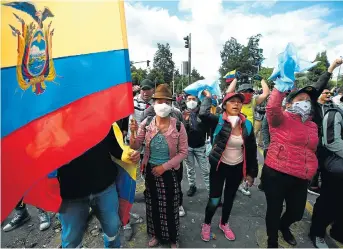  ?? FOTO: EFE ?? Mujeres indígenas protagoniz­aron ayer una marcha en Quito.