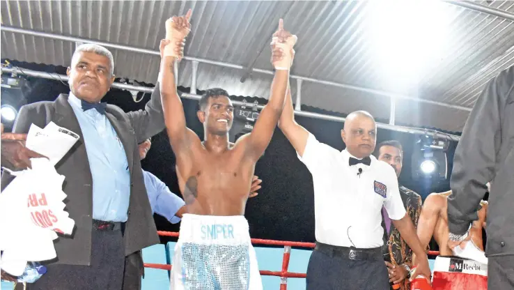  ?? Photo: Waisea Nasokia ?? Sebastian Singh celebrates after beating Junior Farzan Ali at Prince Charles Park, Nadi on June 30, 2017.