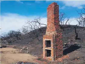  ?? Photo: Supplied ?? The Knysna and Plettenber­g Bay fires were some of the most devastatin­g ever experience­d in South Africa. This photo says it all.