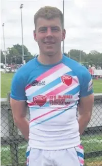  ??  ?? ●●George Chatterton on his England 7s debut