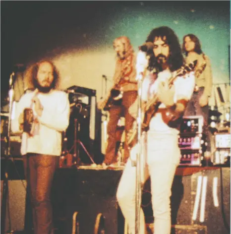  ?? MAGNOLIA PICTURES ?? Frank Zappa, centre, is seen performing with his band, The Mothers of Invention, in a scene from the new documentar­y Zappa.