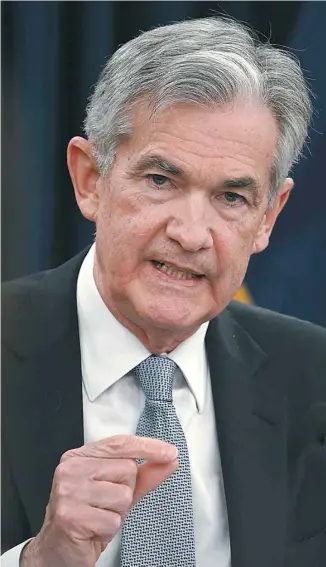  ?? ALEX WONG GETTY IMAGES AGENCE FRANCE-PRESSE ?? Jerome Powell a présidé sa première réunion de politique monétaire depuis le départ, en janvier, de sa prédécesse­ure, Janet Yellen.