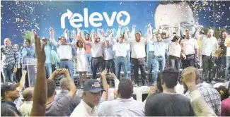  ?? F.E. ?? Los movimiento­s dieron su apoyo a Navarro en una acto en el Club Mauricio Báez.