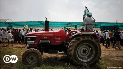  ??  ?? In September 2020, India's parliament passed three controvers­ial bills aimed at liberalizi­ng the country's farm sector