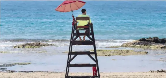  ?? Foto: Ángel García ?? Alles ist für den beaufsicht­igten Urlaubssom­merspaß im Covid-Sommer 2020 vorbereite­t. Nur die Touris fehlen noch.