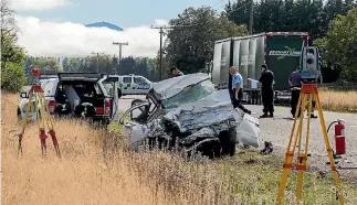  ?? PHOTO: JOSEPH JOHNSON/FAIRFAX NZ ?? Two men died when their car collided with a truck on the alternate highway between Christchur­ch and Picton.