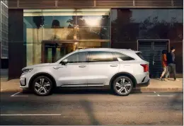  ??  ?? The new Kia Sorento gets a makeover inside and out, with the aim of adding ‘refined boldness’