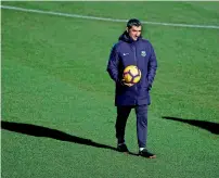  ?? AFP ?? Ernesto Valverde attends a training session. —