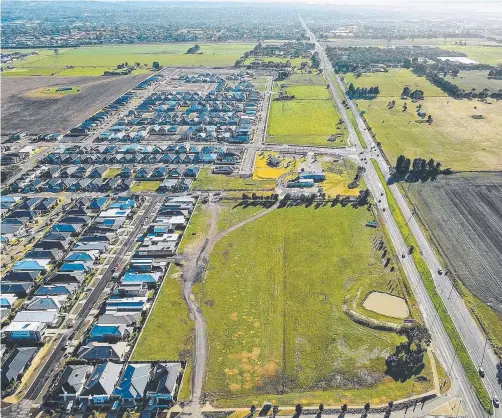  ??  ?? An aerial view of the mixed-use precinct in Villawood Properties Armstrong estate.