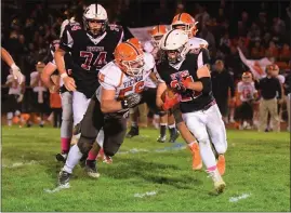  ?? AUSTIN HERTZOG - MEDIANEWS GROUP ?? Perkiomen Valley’s Jake Sterling (56) tackles Boyertown’s Jonathan Myers for a loss.