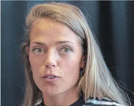  ?? RYAN REMIORZ THE CANADIAN PRESS ?? Runner Melissa Bishop-Nriagu will be gunning to regain her national title at the Canadian track and field championsh­ips after sitting out last season to give birth to daughter Corinne.