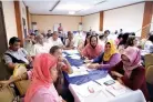  ??  ?? OFFICIALS and administra­tors of the Cotabato City Schools Division participat­e in the sectoral forum on the BOL held Dec. 6. YOUTH VOTERS