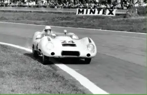  ?? ?? Bruce McLaren taking part in the 1958 Goodwood TT in the Lotus XV now owned by Roger Wills.