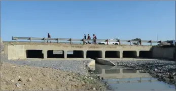  ?? PICTURE: BHEKI RADEBE ?? The bridge in Strand under which Minentle Lekhala’s body was found.