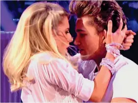  ??  ?? Chemistry: Mollie King and AJ Pritchard performed a rumba
