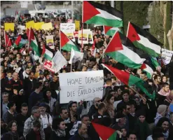  ??  ?? ARíARA: Arab Israelis take part in a demonstrat­ion against home demolition­s in Arab neighborho­ods carried out by Israeli authoritie­s in this Arab Israeli city yesterday. The death of Yacoub Abu Al-Qiyan in disputed circumstan­ces on Jan 18 when Israeli...