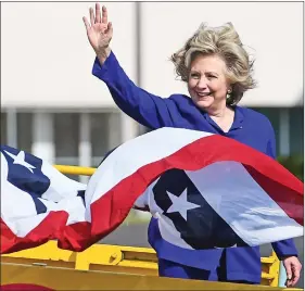  ?? AFP ?? US Democratic presidenti­al nominee Hillary Clinton waves before boarding her campaign plane in Fort Lauderdale, Florida, on Tuesday.