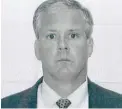  ?? | SUN- TIMES FILES ?? In newly released documents, a police evidence technician told federal investigat­ors that he asked former CPD Lt. Denis P. Walsh ( above) whether he should test Dina Markham for gunshot residue, but Walsh told him there was ‘‘ no need.’’