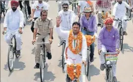  ?? HT PHOTO ?? Haryana Pradesh Congress Committee president Ashok Tanwar during his cycle yatra near the Kundli border in Sonepat district on Tuesday.