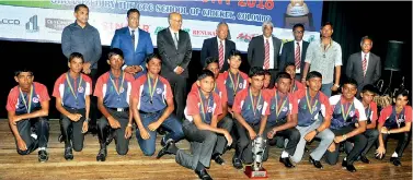  ??  ?? Runners-up Kingfisher­s Cricket Academy, Kottawa