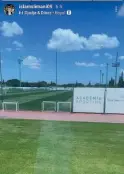  ?? ?? TREINO. No ginásio, à parte, o argelino mostrou os campos vazios da Academia à hora a que treinava, ontem ao início da tarde