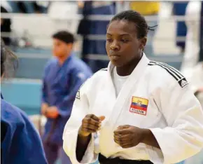  ??  ?? ORO. Vanessa Chalá ganó en su categoría -78kg en Lima.