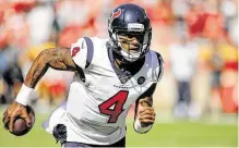  ?? Colin E. Braley / AP ?? Deshaun Watson y los Texans reciben a los Raiders.