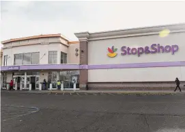  ?? Ned Gerard/Hearst Connecticu­t Media ?? Stop & Shop is among several retail and grocery stores that will be closed on Christmas Day in Connecticu­t.