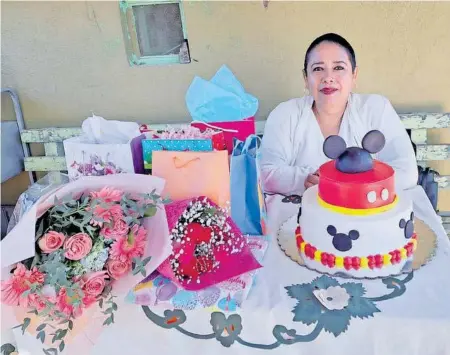  ?? XUXY ORTIZ ?? María Celene Vázquez Bacio celebró su cumpleaños