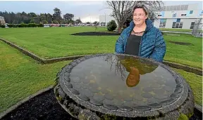  ?? ROBYN EDIE/STUFF ?? Midwife Sara Evans is planning a new Maternity Memory Garden for parents who have lost infants.