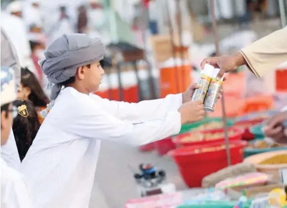 «هبطة العيد».. مƒروث Tشعبي يفتقد التطƒير - PressReader